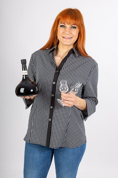 Performance ladies blouse Raja_Series 235 in exclusive check fabric with colored applications!